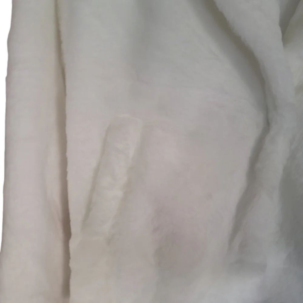 Ambiance Outerwear White Furry Jacket. NWOT - Picture 2 of 10